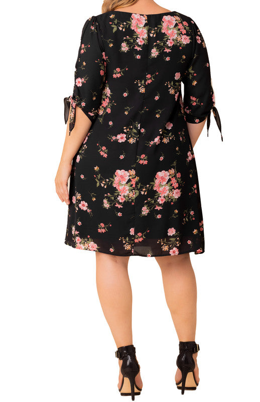 Black Floral Manhattan A-Line Shift Dress - Plus