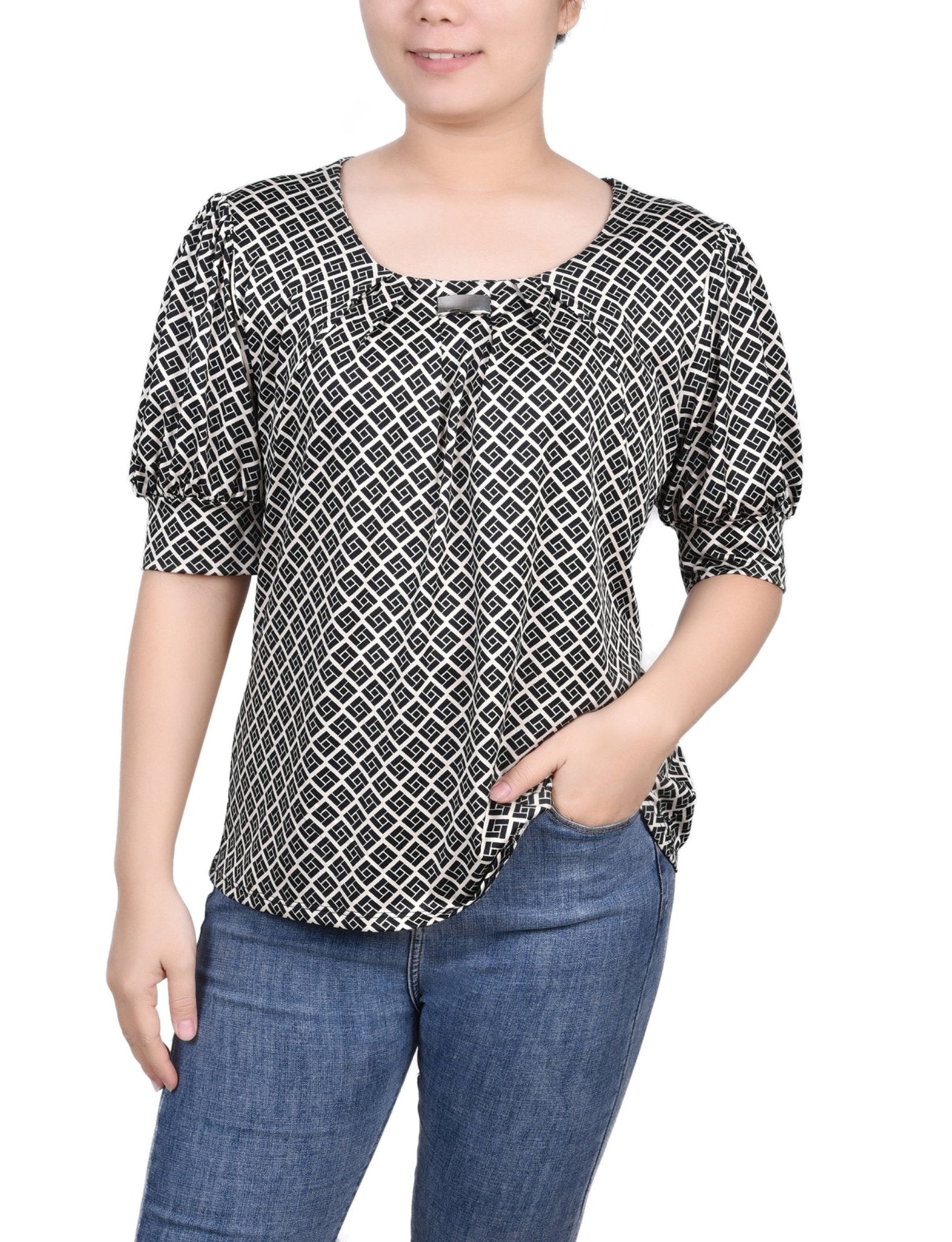Doeskin Black Allie Short Sleeve Balloon Sleeve Top - Petite
