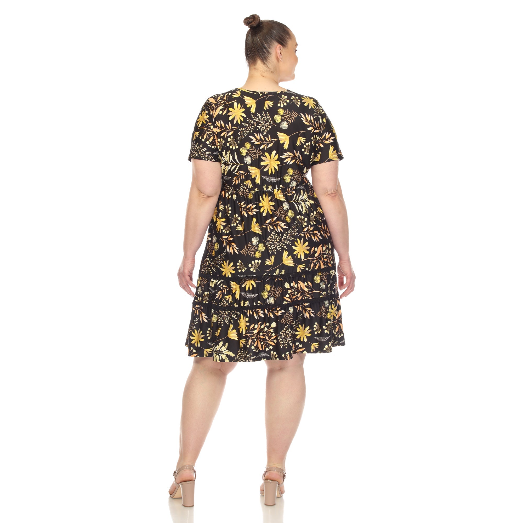 Floral Short Sleeve Knee Length Dress - Plus