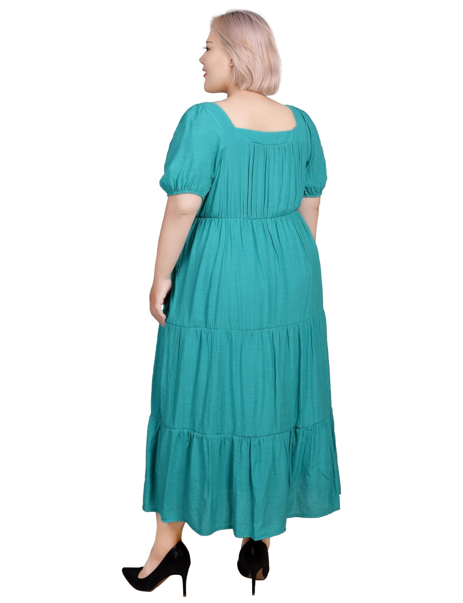 Short Sleeve Tiered Midi Dress - Plus