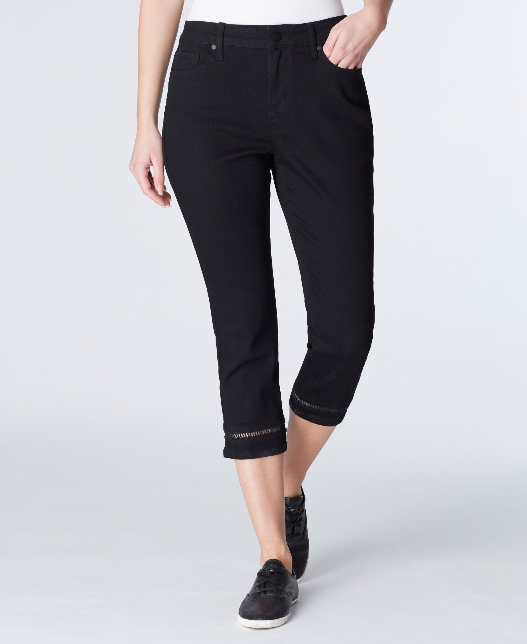 Signature Capri With Crochet Detail