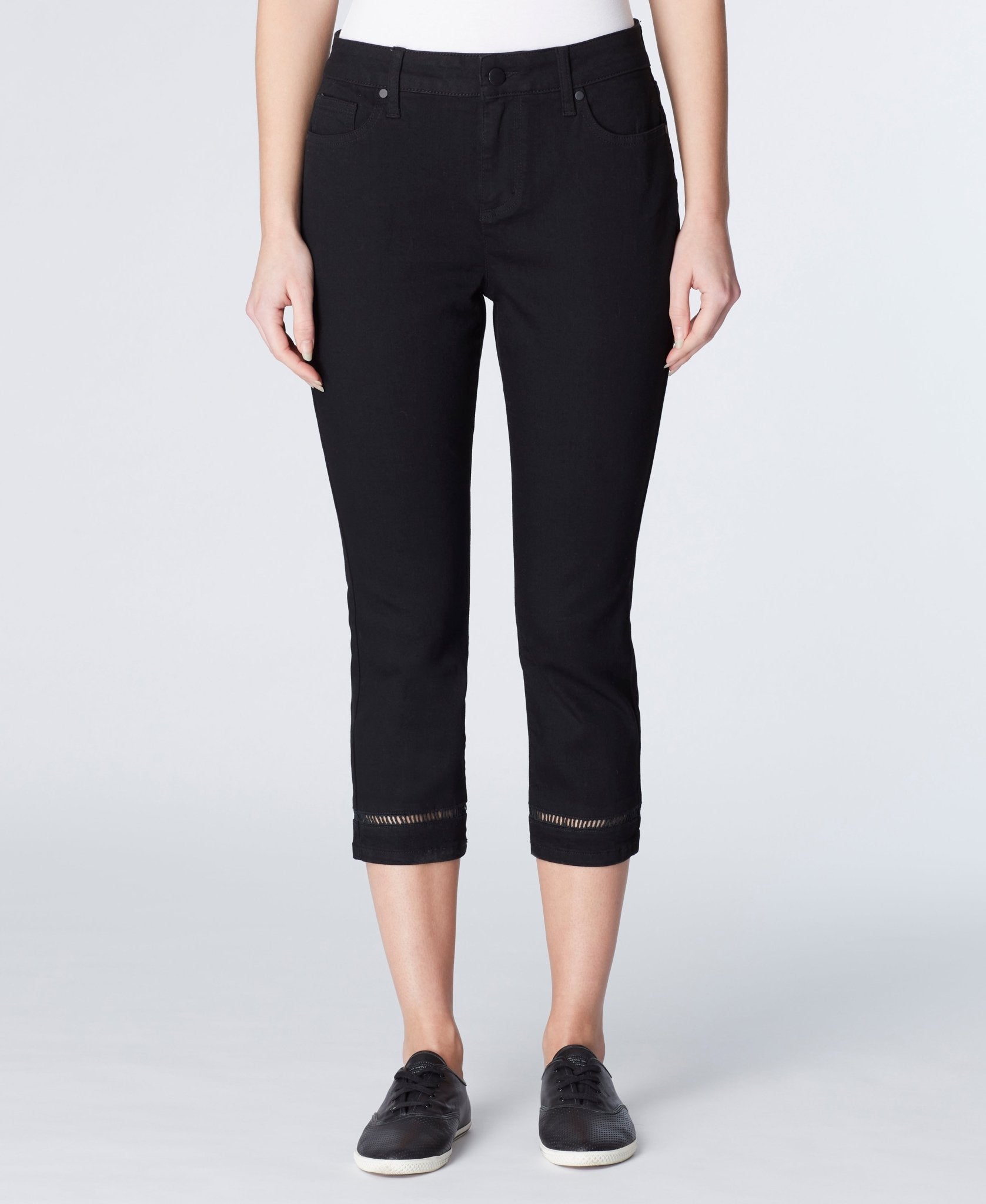 Signature Capri With Crochet Detail
