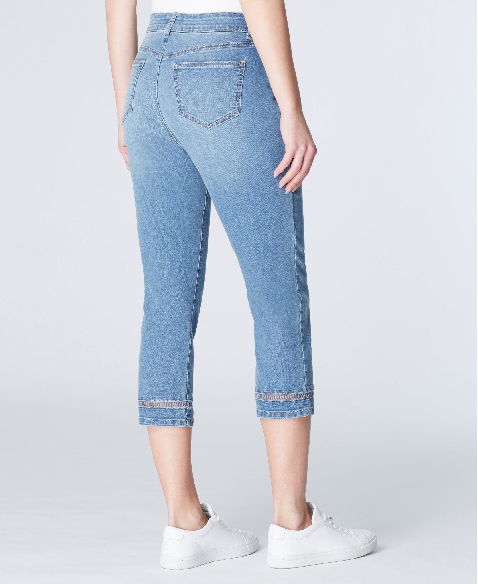 Signature Capri With Crochet Detail