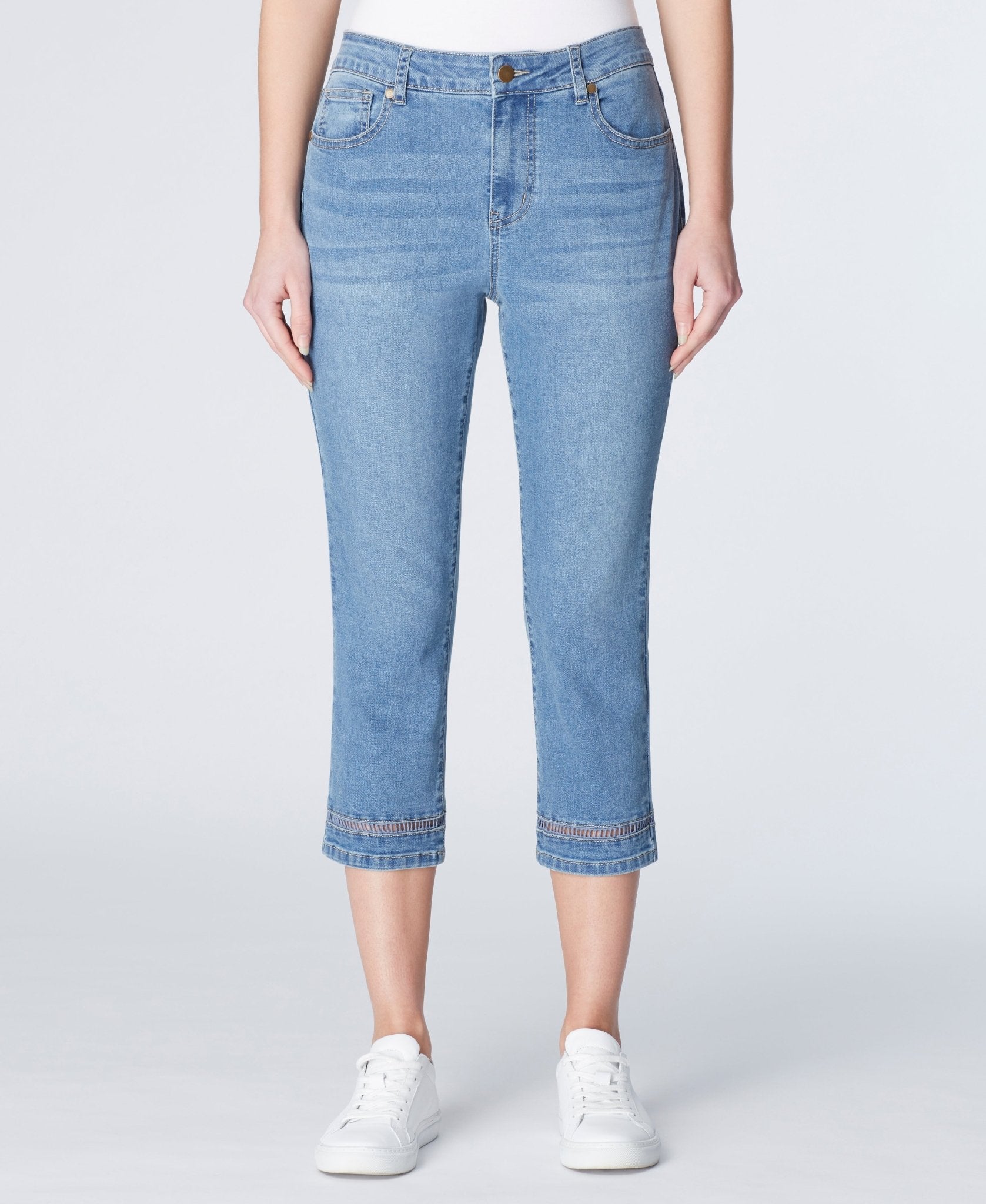 Signature Capri With Crochet Detail