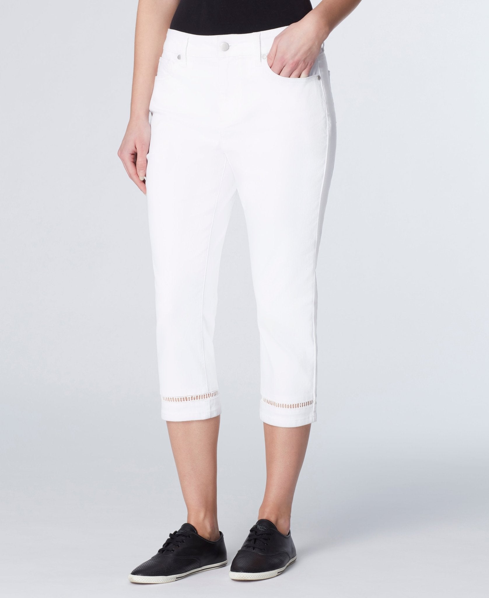 Signature Capri With Crochet Detail