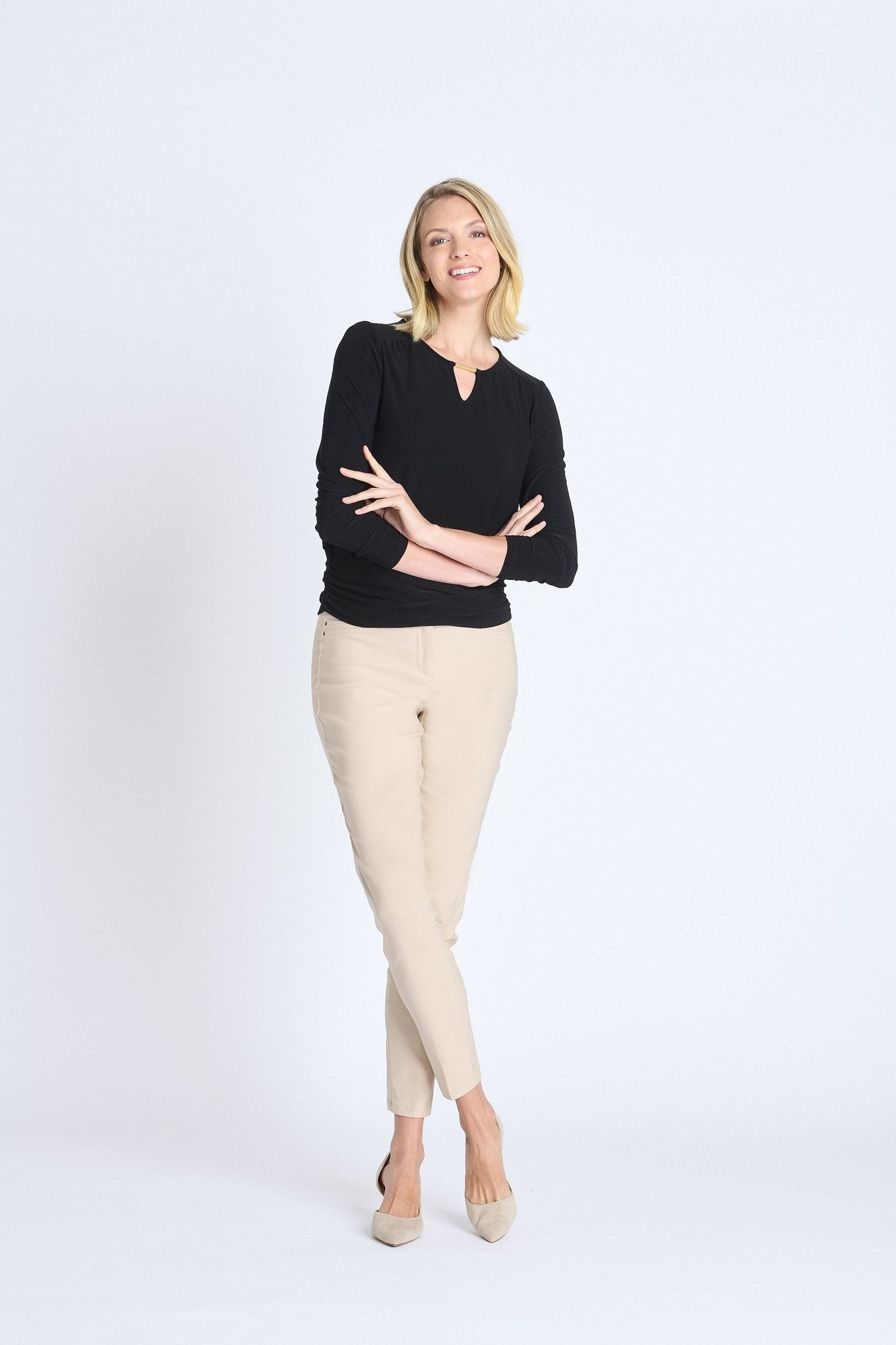 V-Neck Bar Trim Banded Top, Black